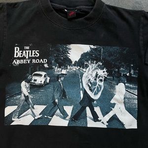 Vintage The Beatles Ant custom heart print tshirt